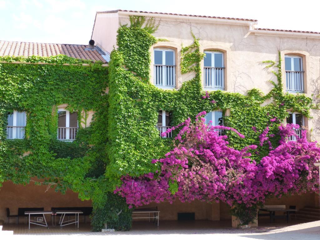 Les Voiles D'Azur Hotel La Londe-les-Maures Exterior photo